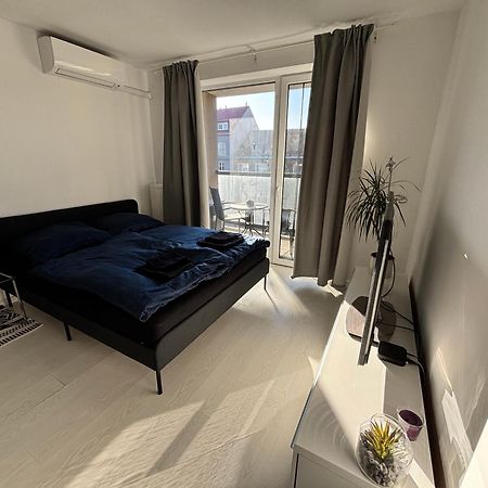 New Studio, Central Location! Pressburg Exterior foto